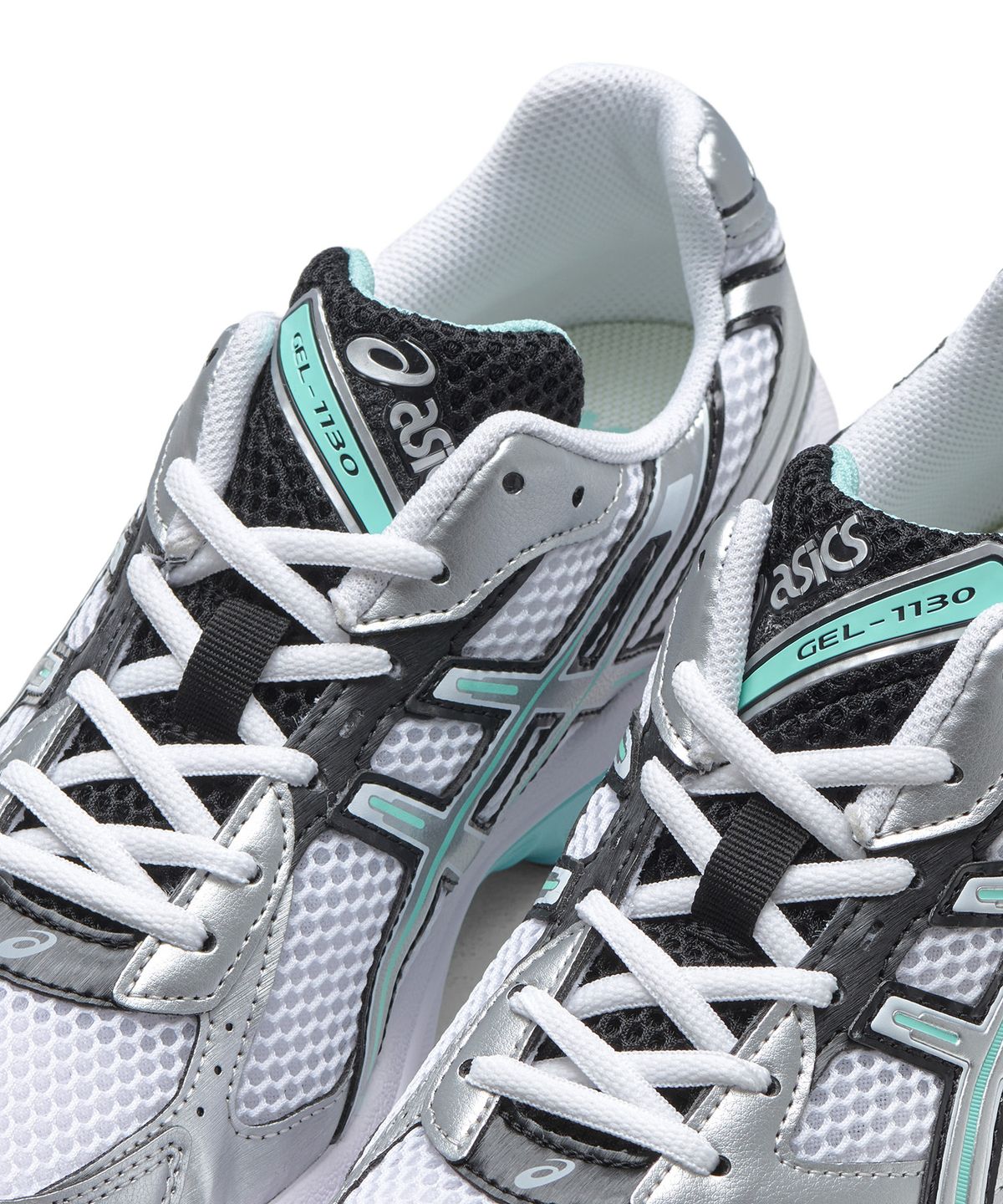 아식스(ASICS) 젤-1130 - 화이트:퓨어 실버 / 1201A256-107