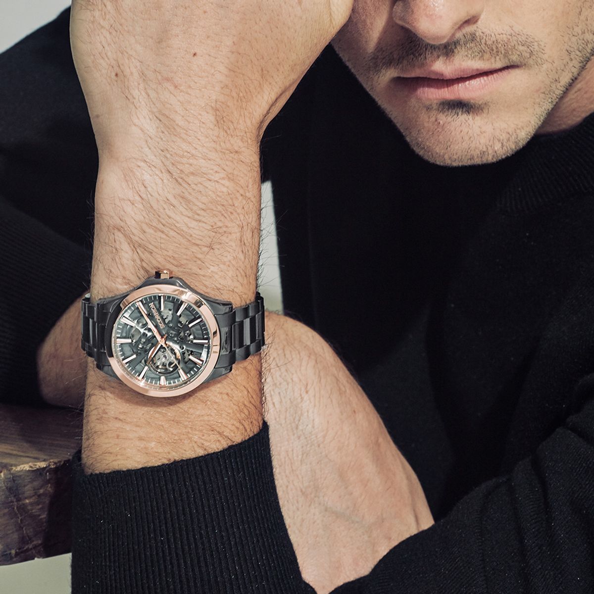 스콜피온(SCORPION) 42mm 스켈레톤 오토매틱 메탈워치 SP3375M-GRG