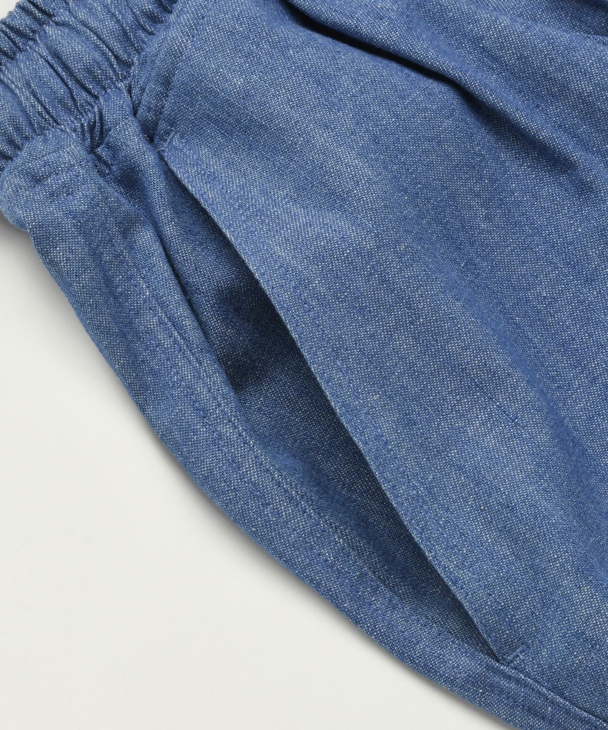 프리즘웍스(FRIZMWORKS) DENIM ARMY TWO TUCK RELAXED PANTS _ LIGHT BLUE