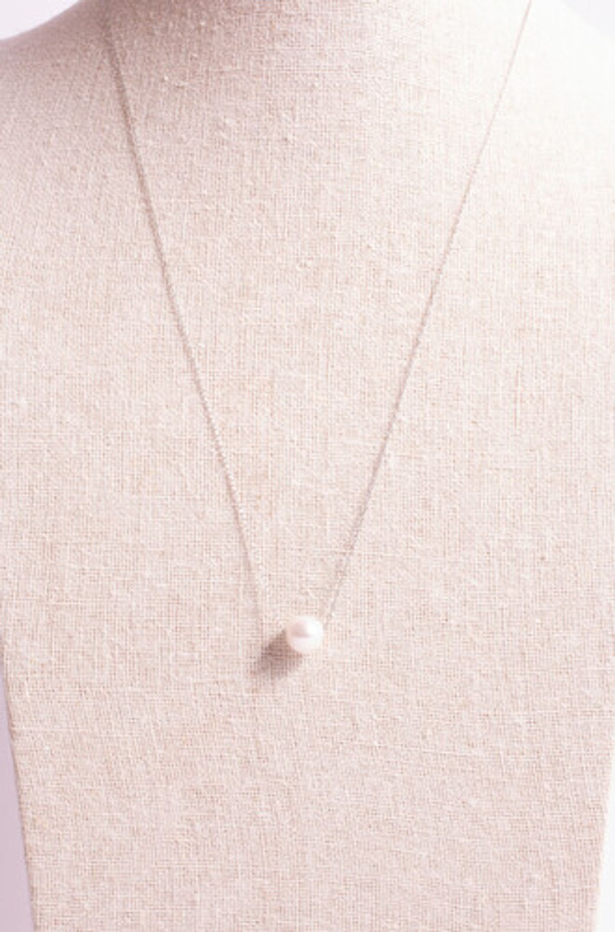 모드곤(MODGONE) 10mm 담수 진주 심플 롱 목걸이 Fresh 10mm Water Pearl simple long necklace