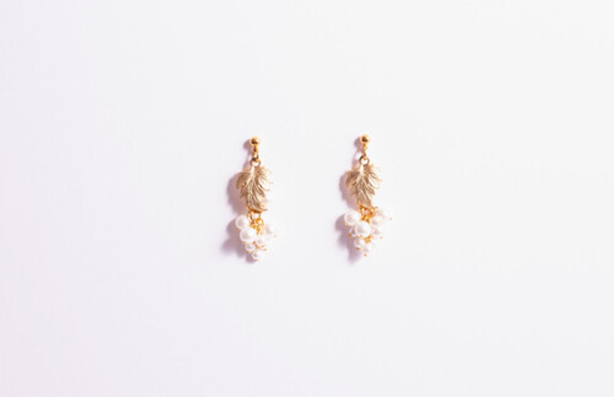 모드곤(MODGONE) 작은 포도진주열매 귀걸이 Small grape pearl earring