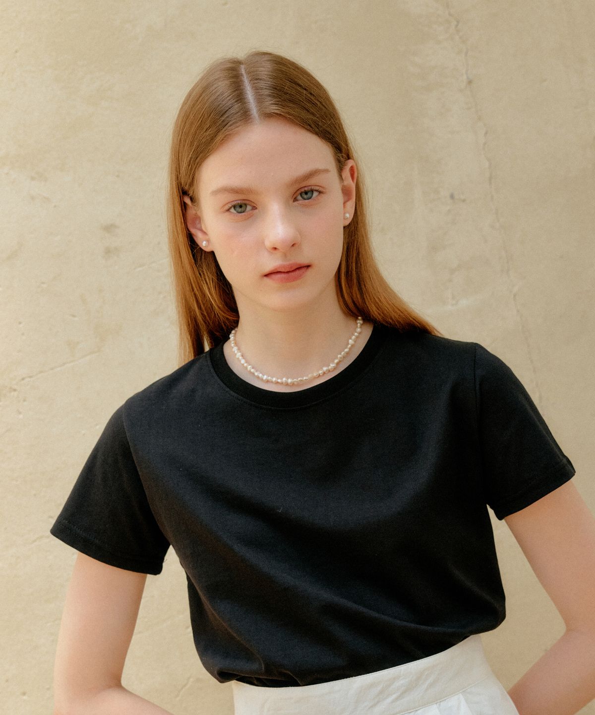 엽페(YUPPE) YUPPE SLIM T-SHIRT_BLACK