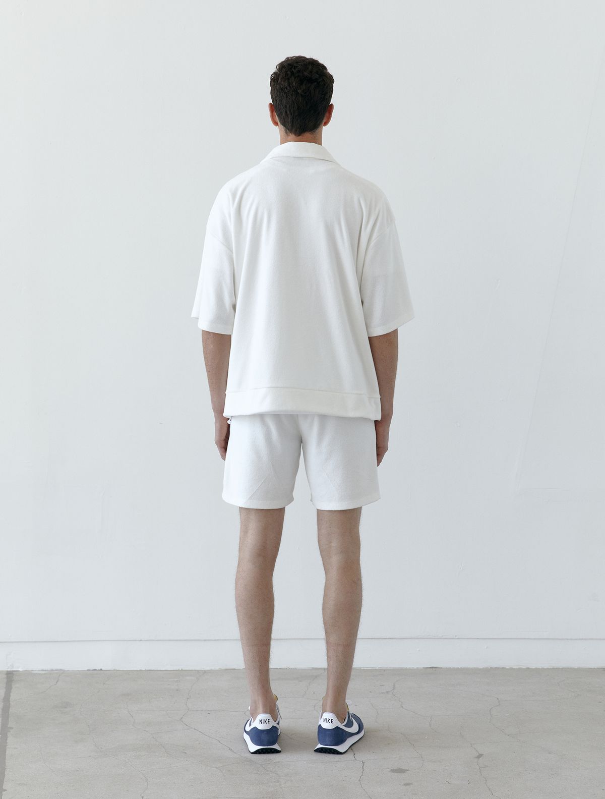 씨이알(CER) 테리 카라 오버사이즈 반팔 아노락 티셔츠 (아이보리)