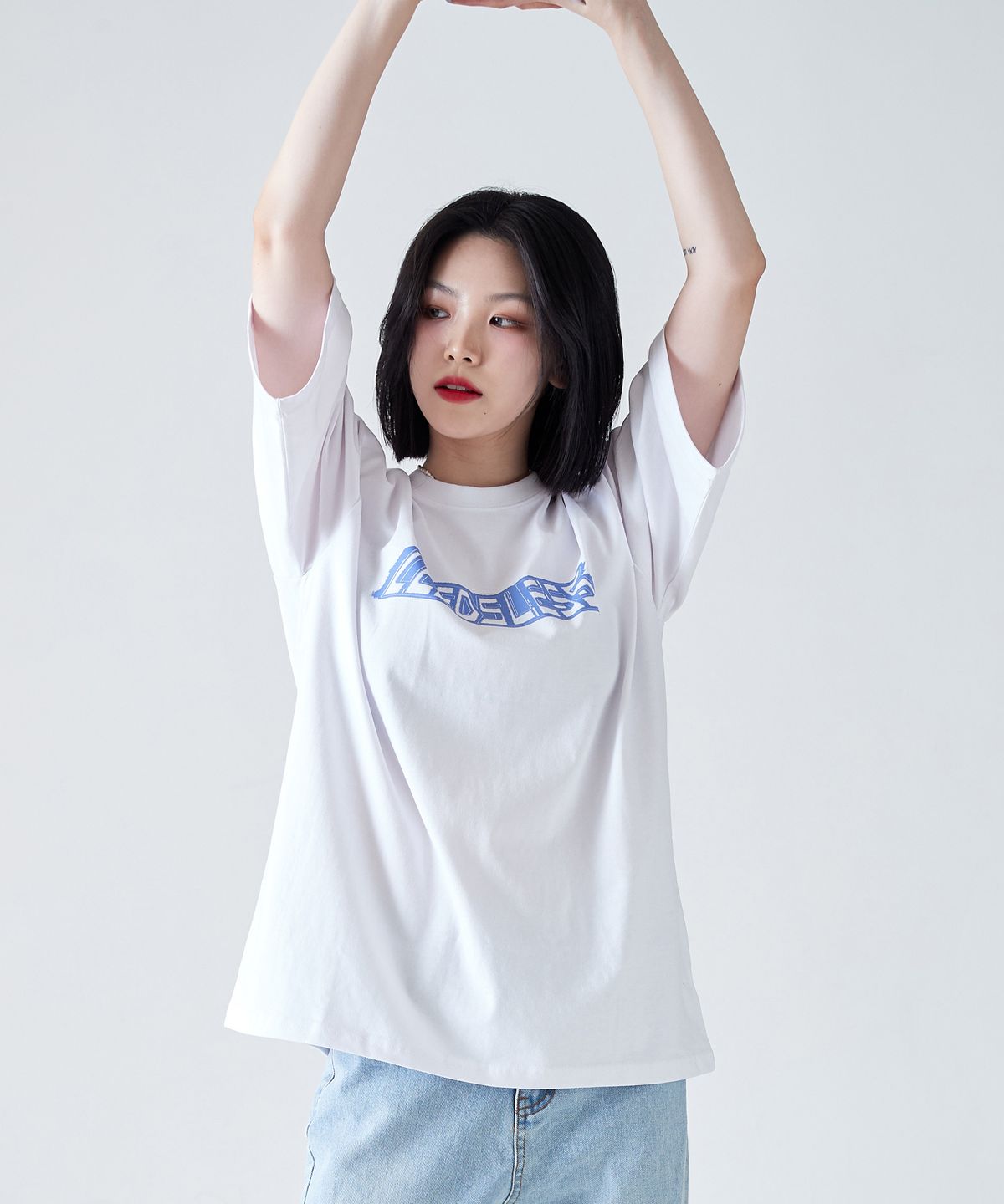 리즈리스(LEEDSLESS) leedsless Vapor Wave logo T-shirt 리즈리스 베이퍼웨이브 로고 티셔츠 [white]