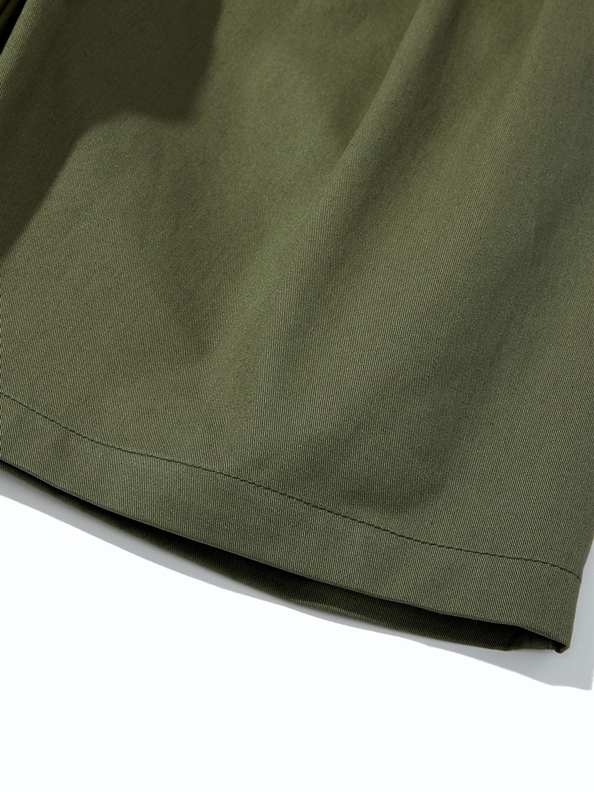 사운즈라이프(SOUNDSLIFE) Steady Balloon Two-Tuck Shorts Khaki