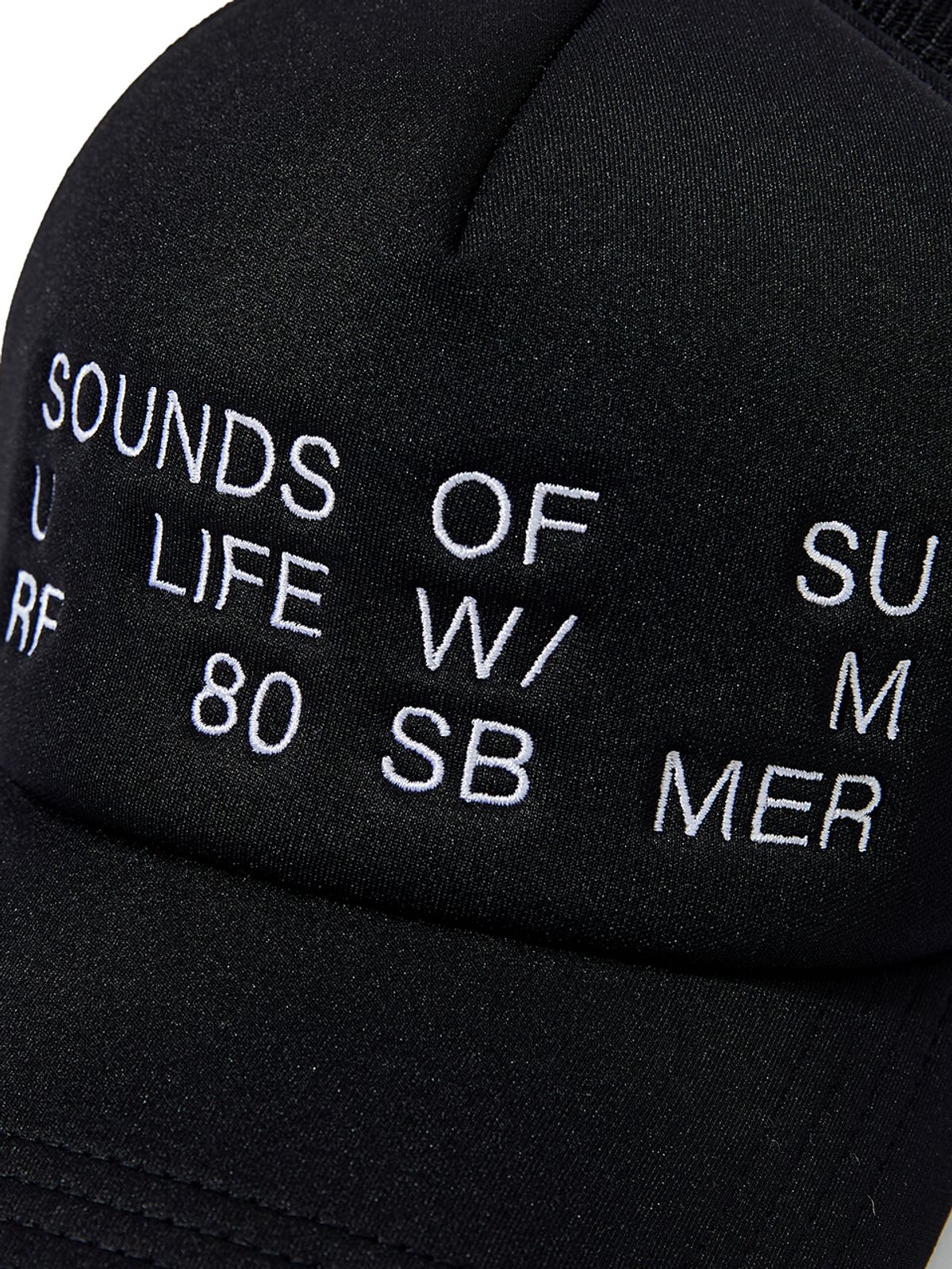 사운즈라이프(SOUNDSLIFE) Vacation Graphic Trucker Cap Black