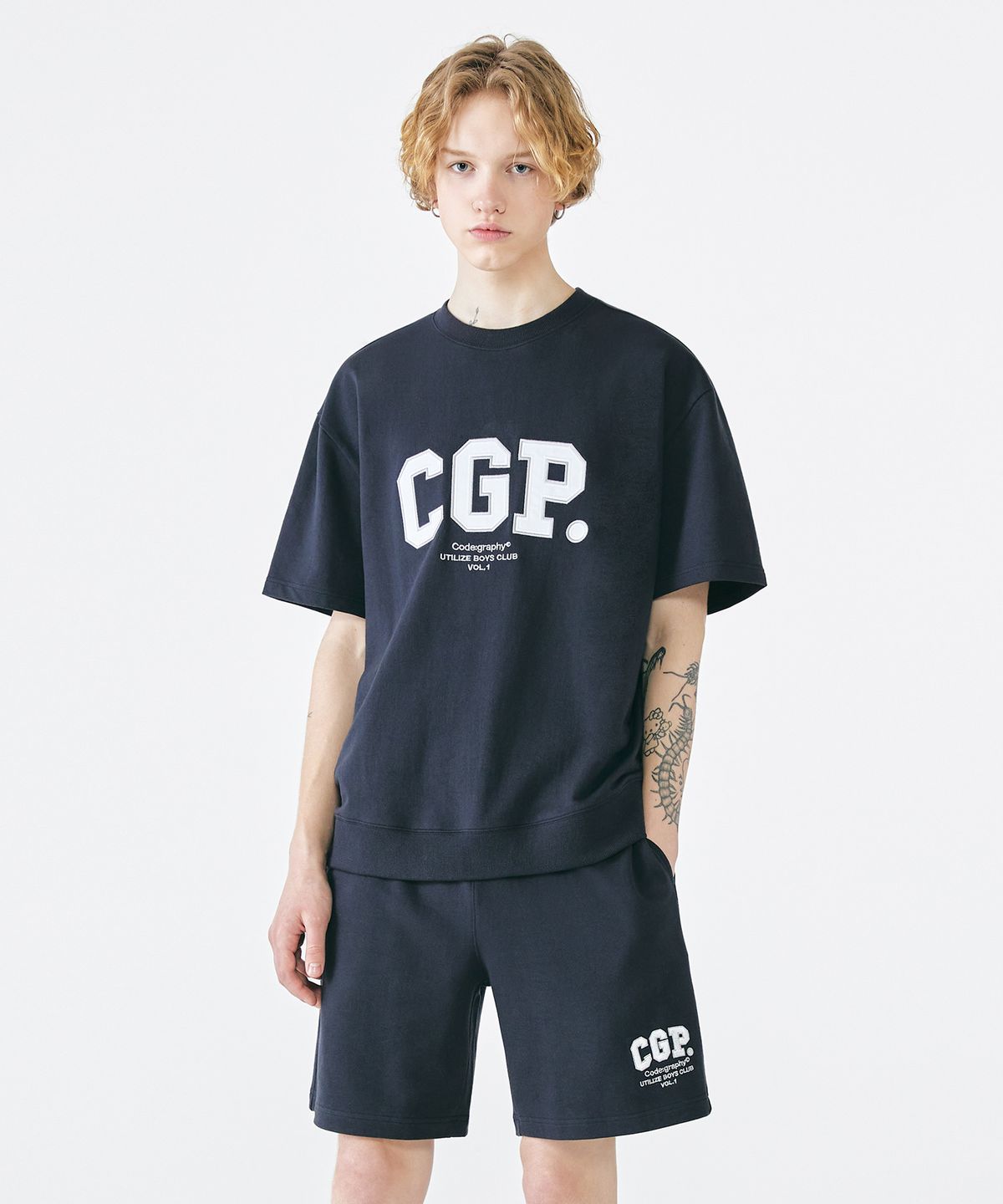 코드그라피(CGP) CGP 아치 로고 트레이닝 쇼츠_네이비