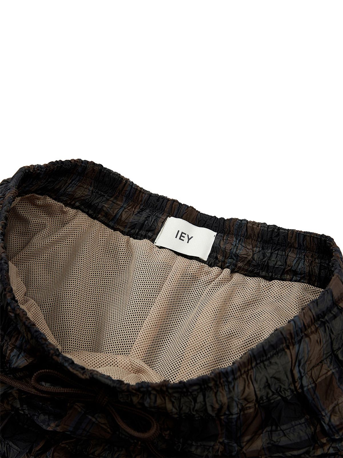 이에이(IEY) CREASE CHECK SHORT PANTS Brown