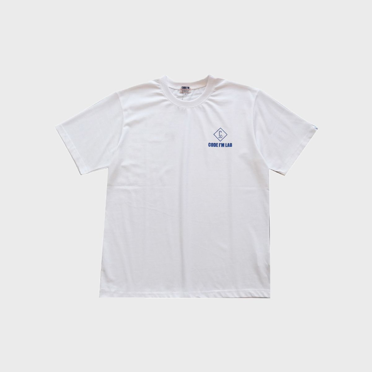 코드아이엠(CODE I'M) LAB 로고 프린팅 오버핏 반팔티 화이트