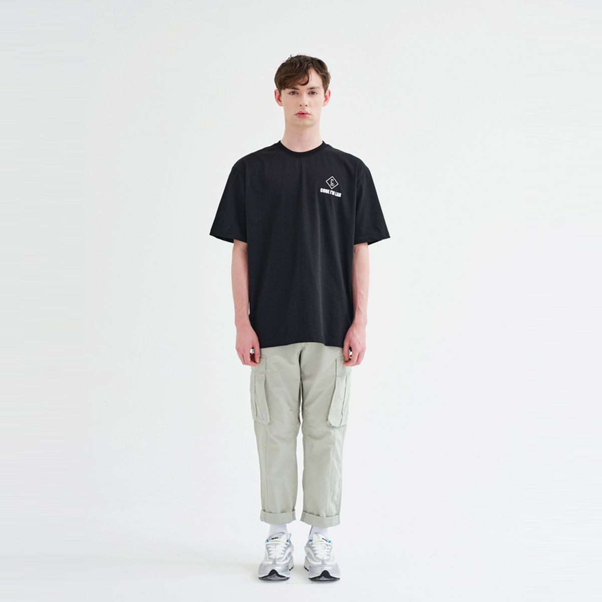 코드아이엠(CODE I'M) LAB 로고 프린팅 오버핏 반팔티 블랙