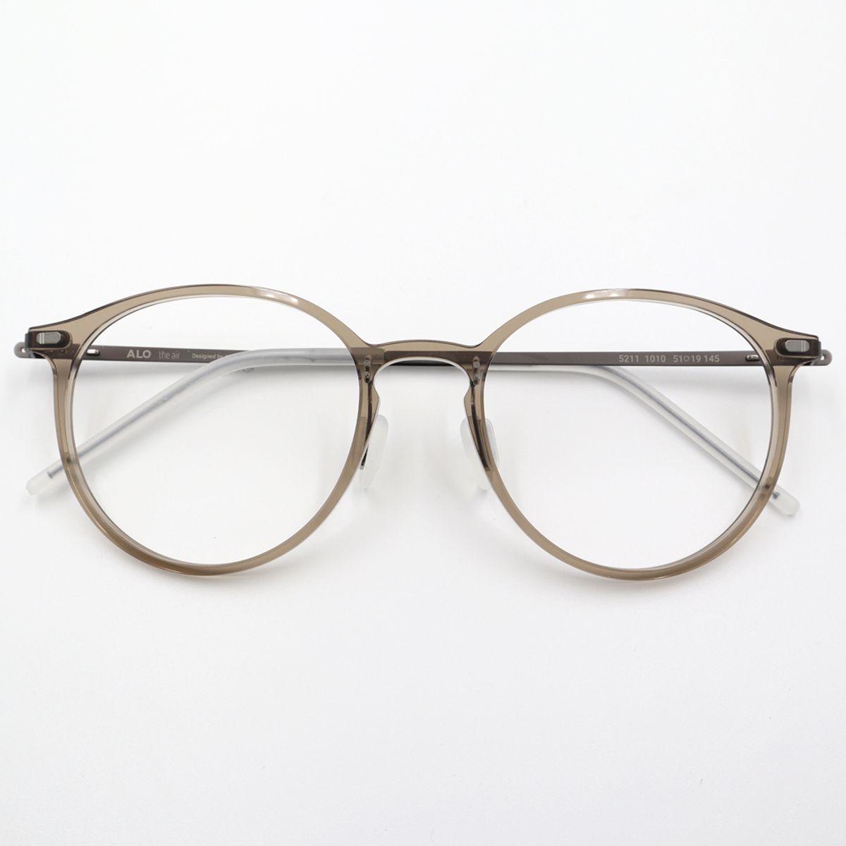 알로아이웨어(ALO EYEWEAR) [The air] AL5211 1010G 초경량 세미오버사이즈 라운드 투명카키 안경테 블루라이트 렌즈 선택