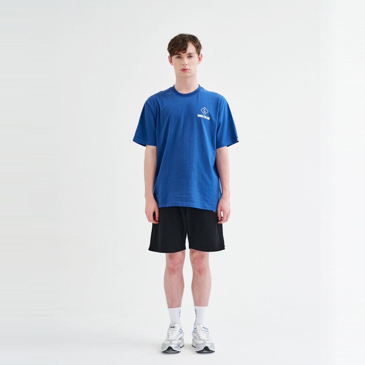 코드아이엠(CODE I'M) LAB 로고 프린팅 오버핏 반팔티 블루
