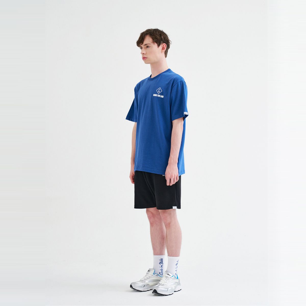 코드아이엠(CODE I'M) LAB 로고 프린팅 오버핏 반팔티 블루