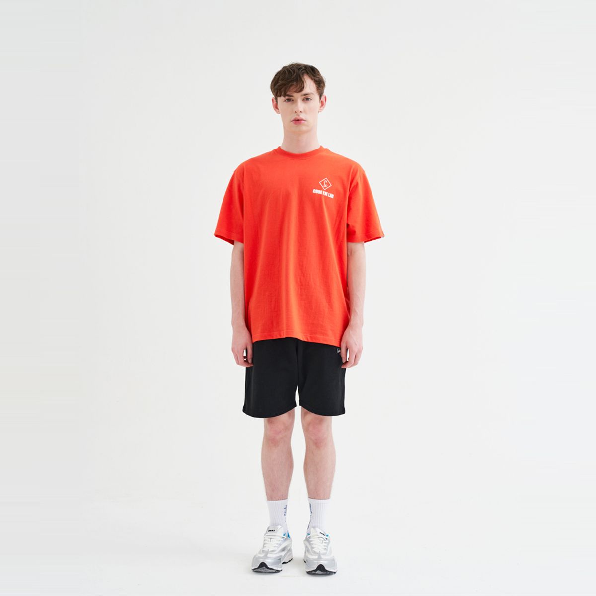 코드아이엠(CODE I'M) LAB 로고 프린팅 오버핏 반팔티 오렌지