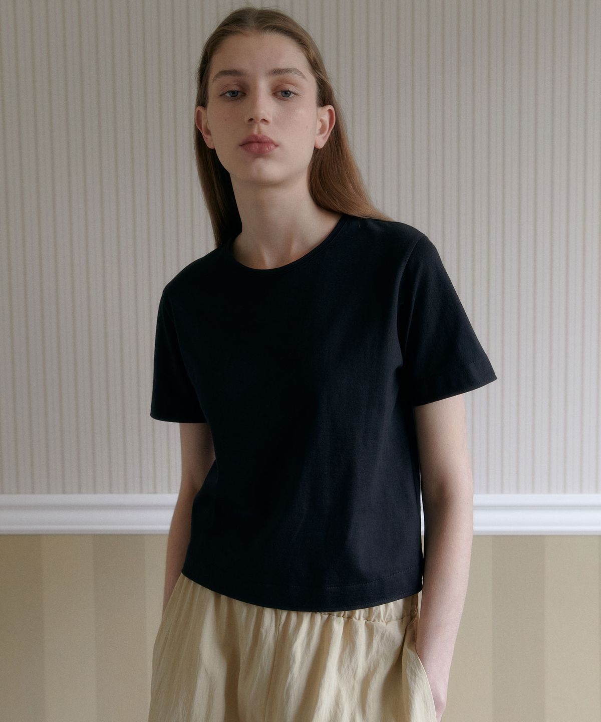 38컴온커먼(38COMEONCOMMON) Silket Essential T-Shirts (Black)