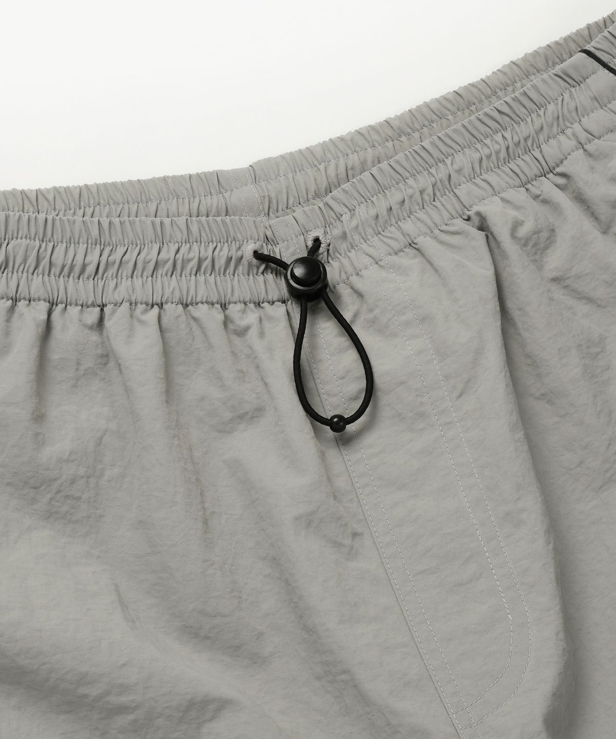 프리즘웍스(FRIZMWORKS) NYLON WINDY SHORTS _ GRAY