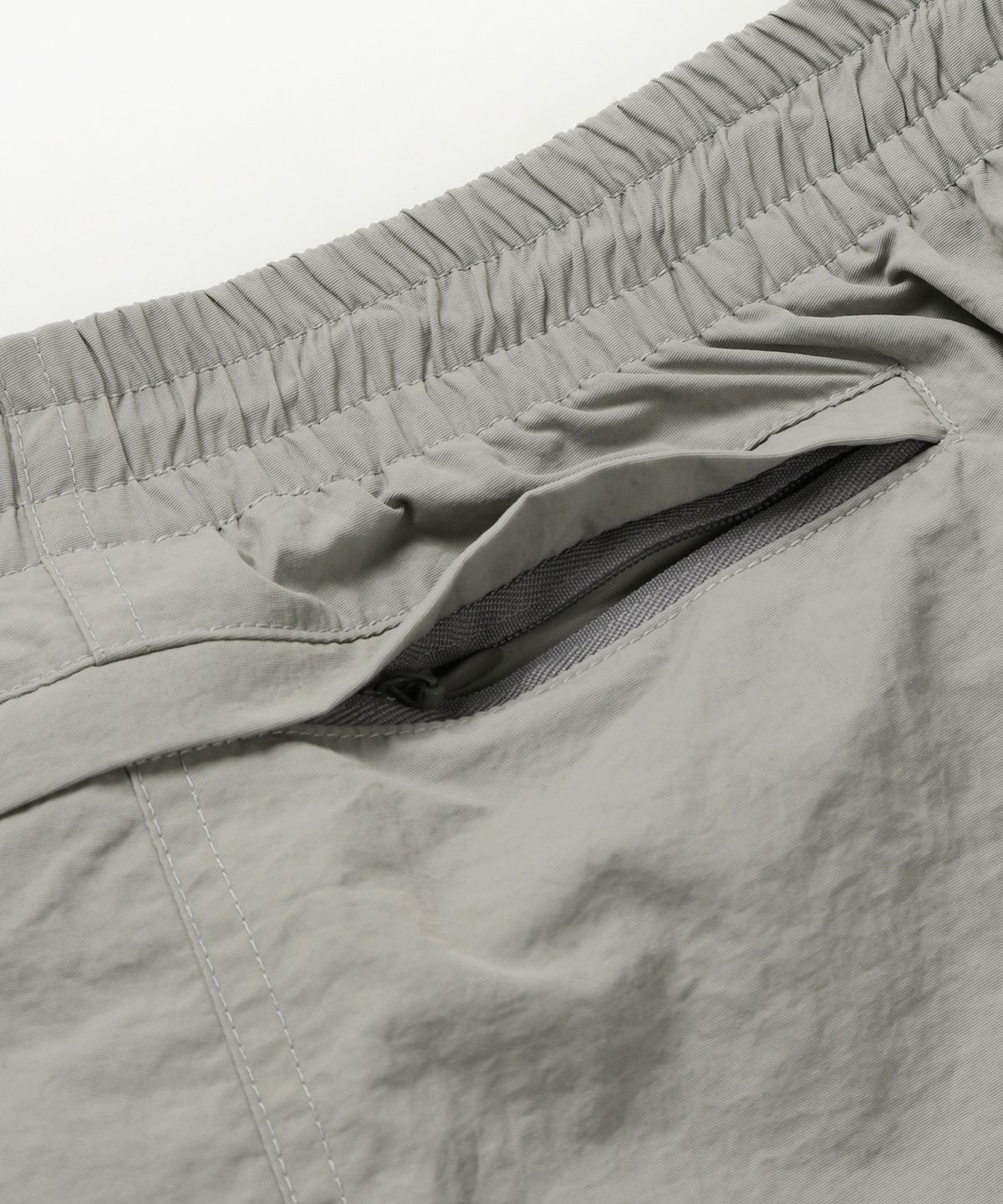 프리즘웍스(FRIZMWORKS) NYLON WINDY SHORTS _ GRAY