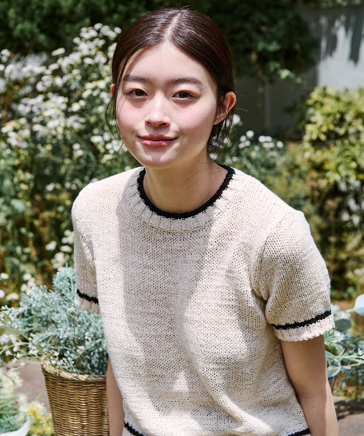 엽페(YUPPE) TAPE COLOR KNIT_IVORY