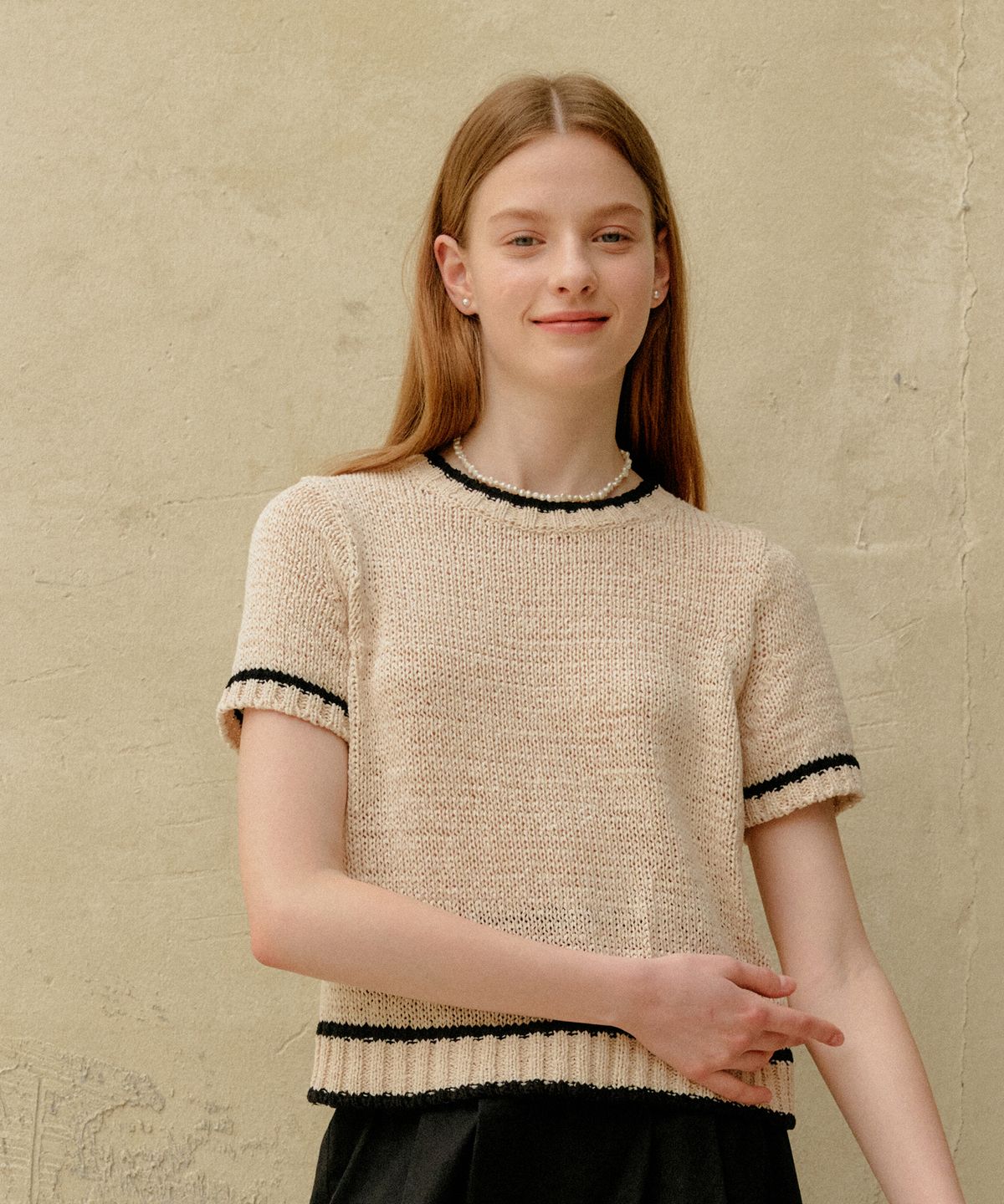 엽페(YUPPE) TAPE COLOR KNIT_IVORY