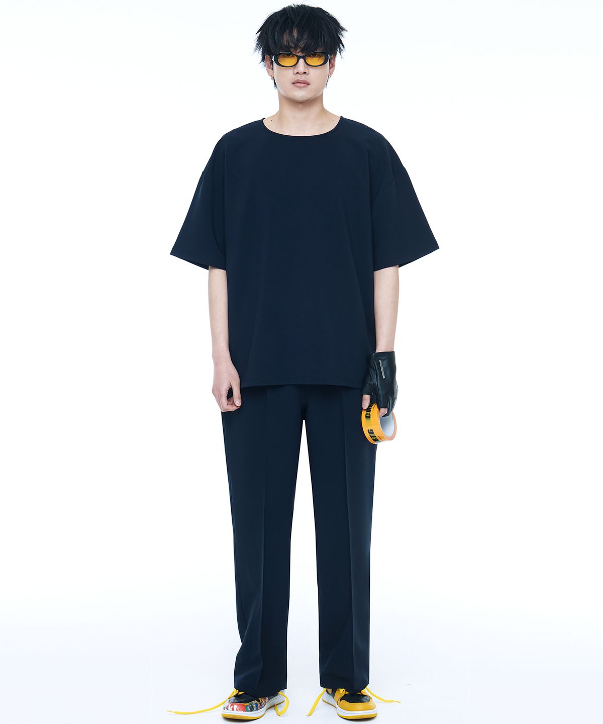 씨웨어 바이 더 지니어스(C WEAR BY THE GENIUS) 릴랙스드 핏 우븐 티셔츠 네이비