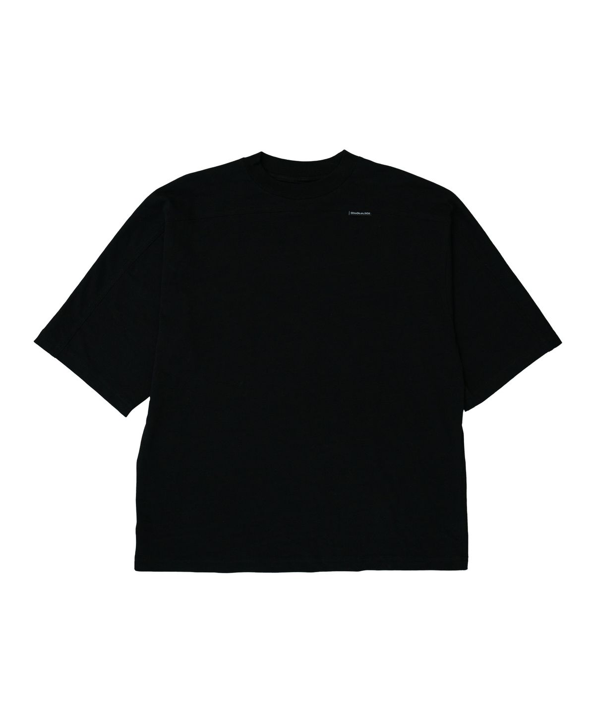 아웃 오브 트렁크(OUT OF TRUNK) Matrix Logo Tee (Black)