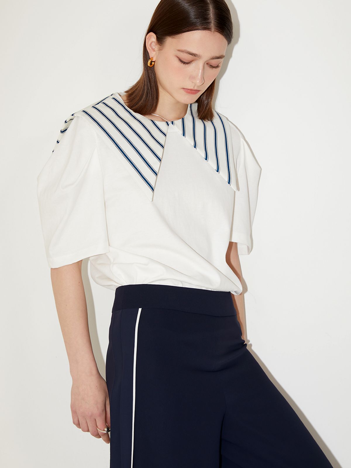 르이엘(LE YIEL) Wide Slit Pants_Navy 와이드 슬릿 팬츠_네이비
