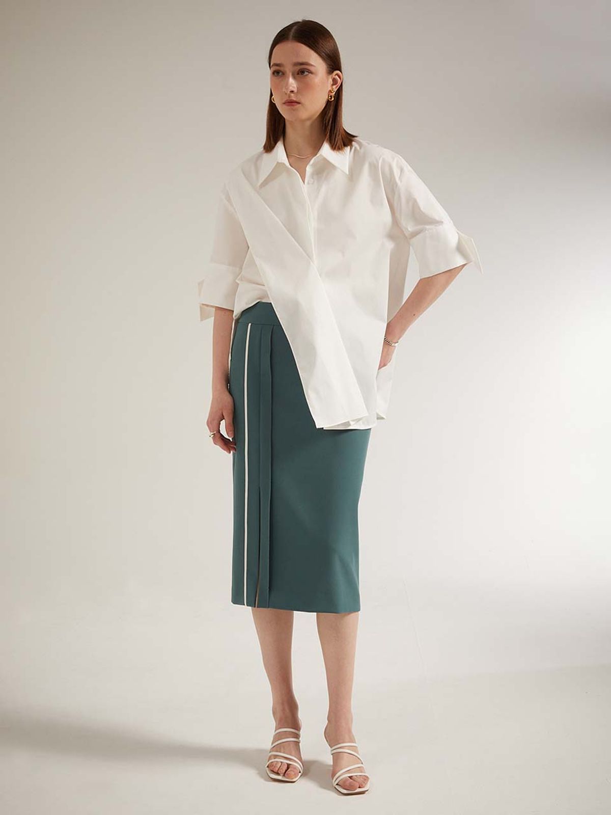르이엘(LE YIEL) Midi Slit Skirt_Green 미디 슬릿 스커트_그린