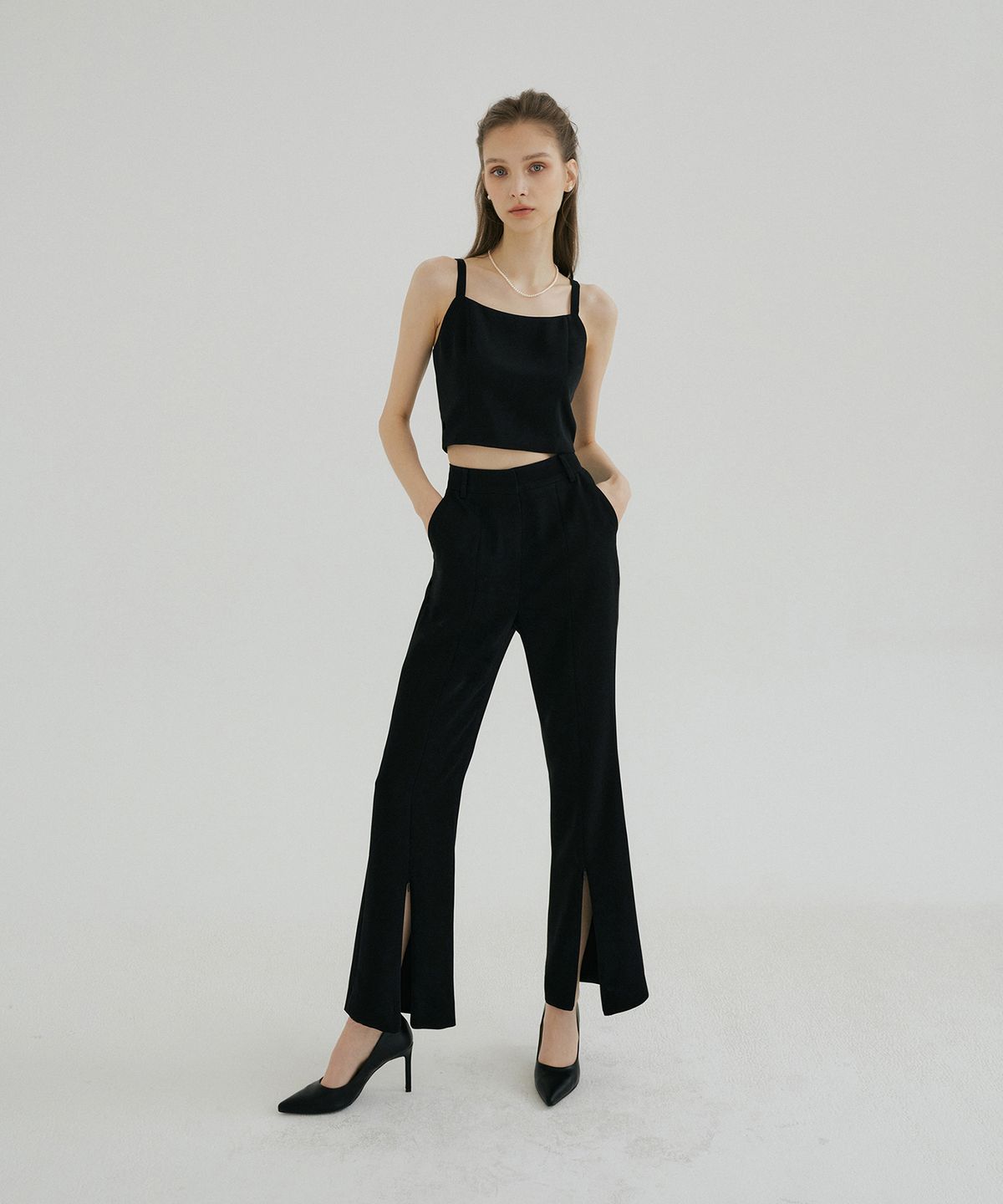 멀리온(MULLION) PLAIN BUSTIER TOP