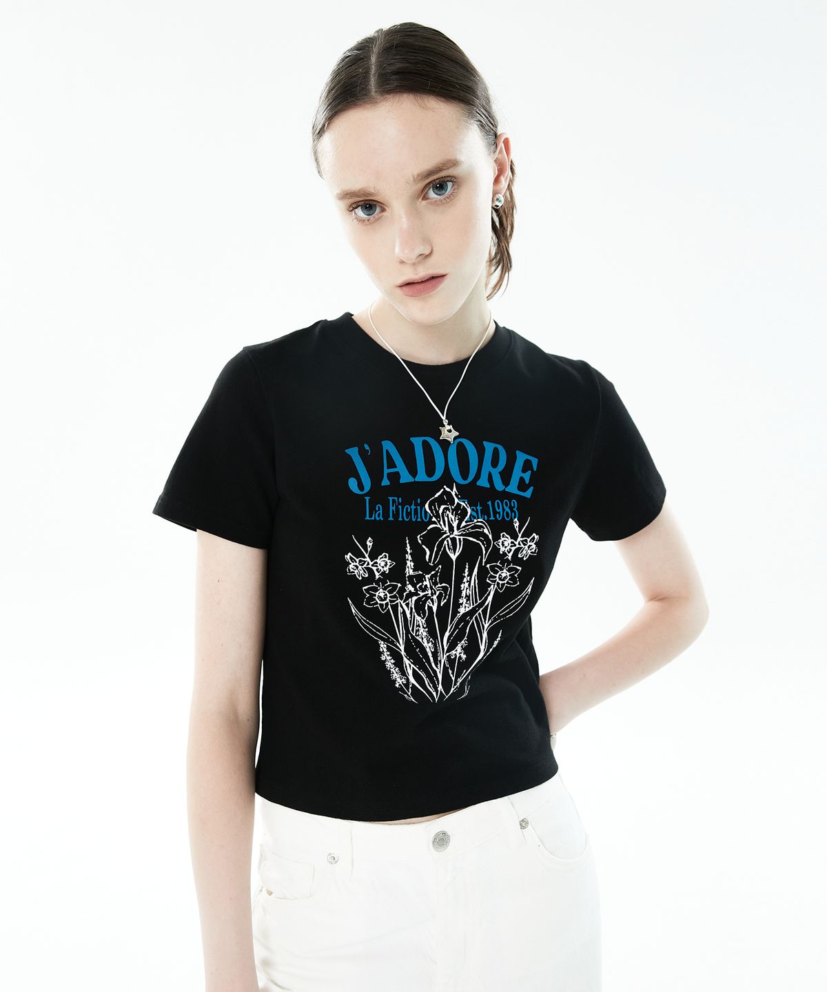 라티젠(LARTIGENT) LY FLOWER T-SHIRT(BLACK)