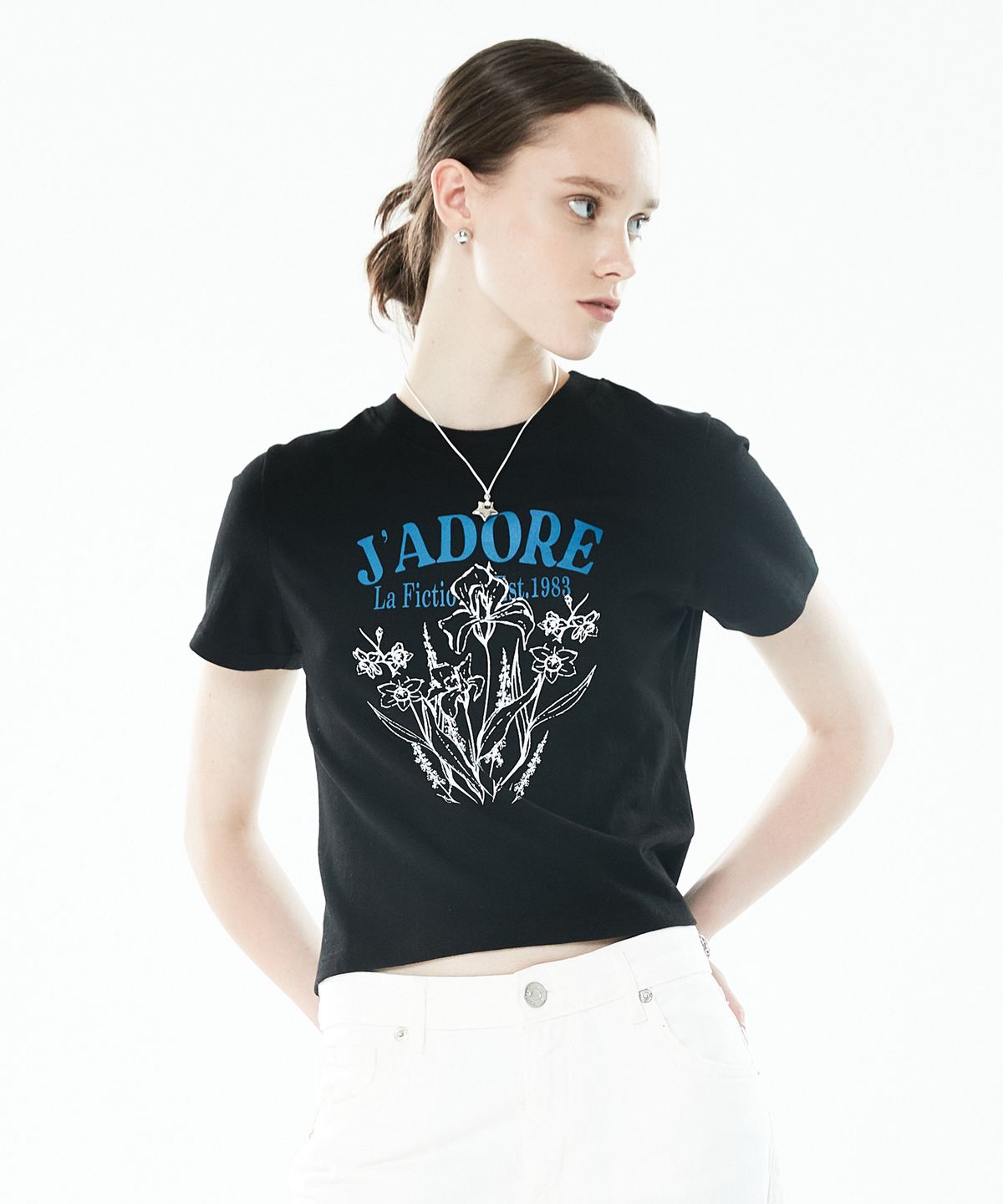 라티젠(LARTIGENT) LY FLOWER T-SHIRT(BLACK)