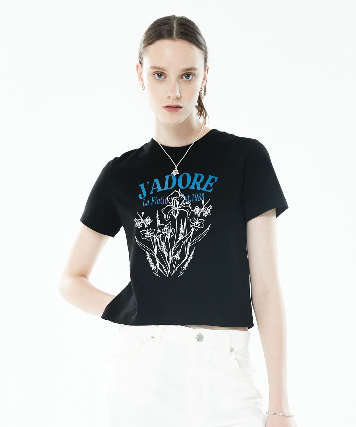 라티젠(LARTIGENT) LY FLOWER T-SHIRT(BLACK)