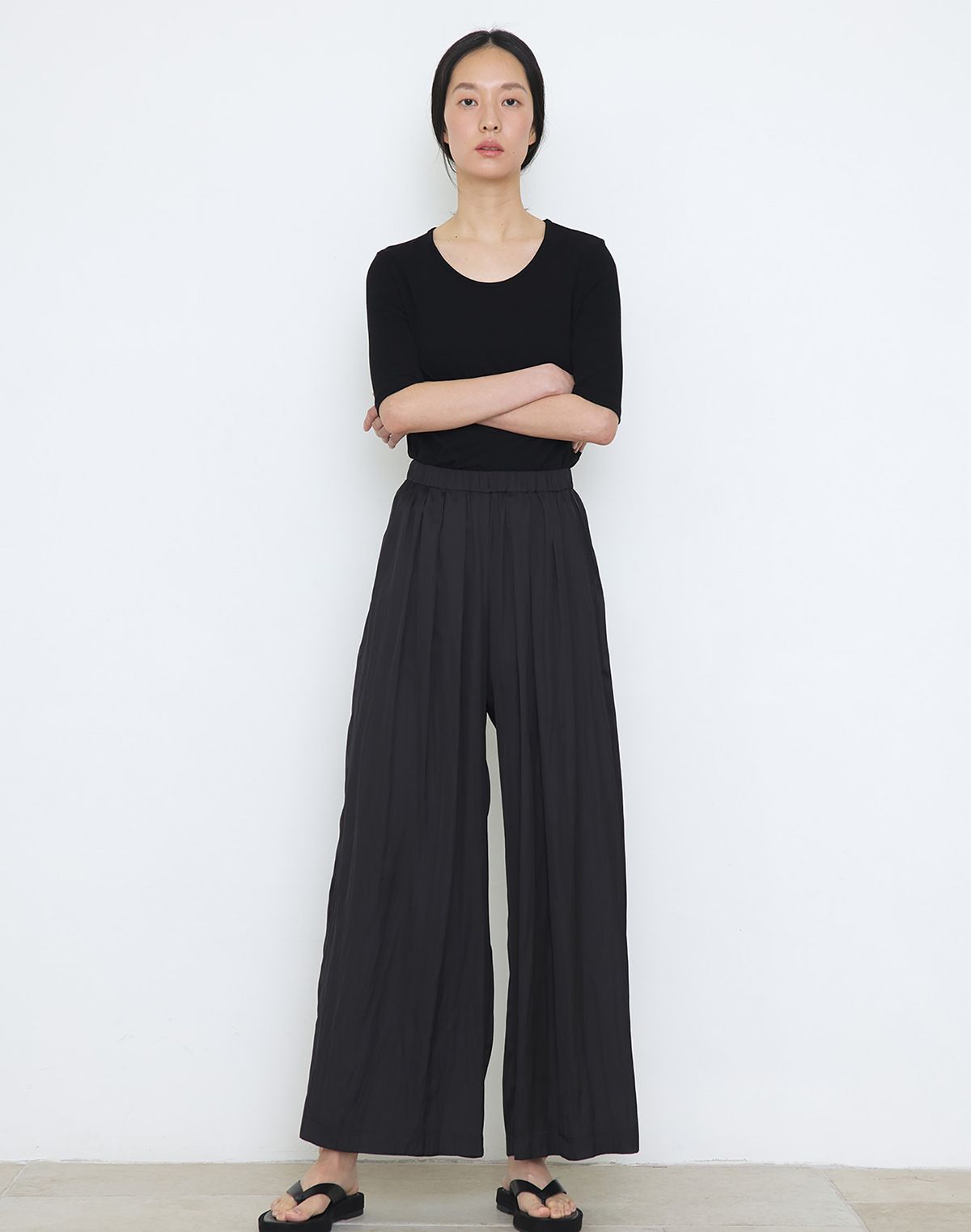 마누엘 에 기욤(MANUELLE ET GUILLAUME) Light summer crinkle pants