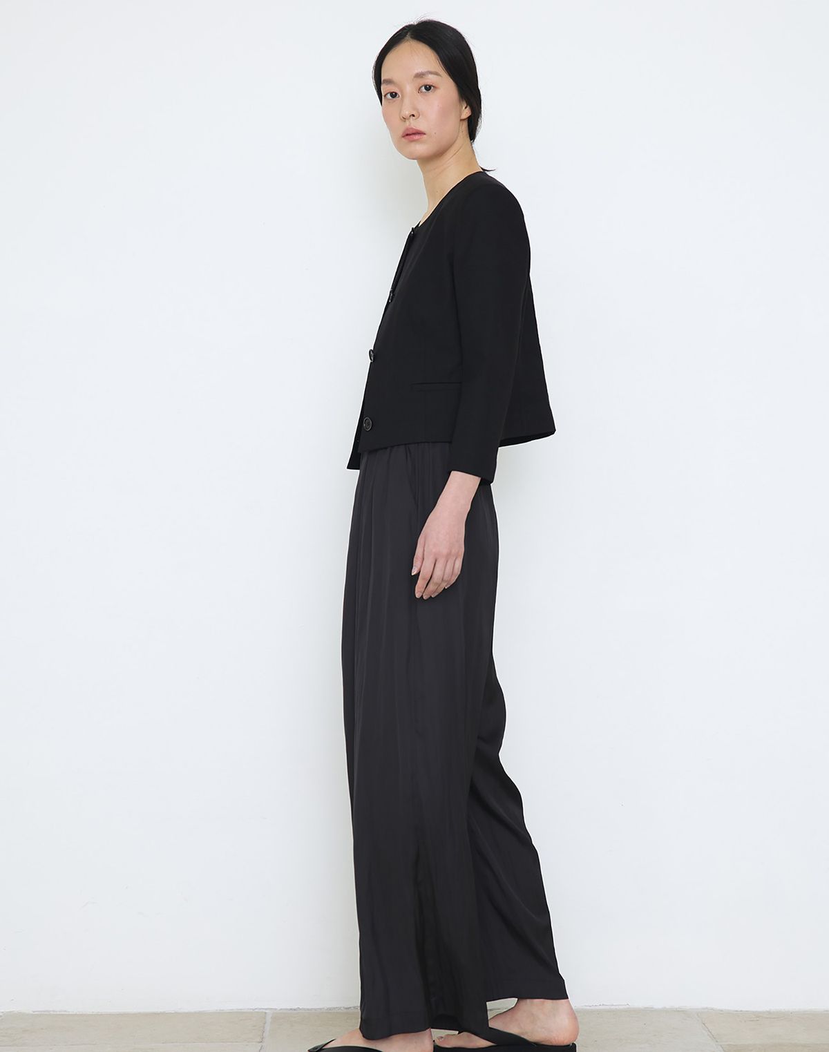 마누엘 에 기욤(MANUELLE ET GUILLAUME) Light summer crinkle pants