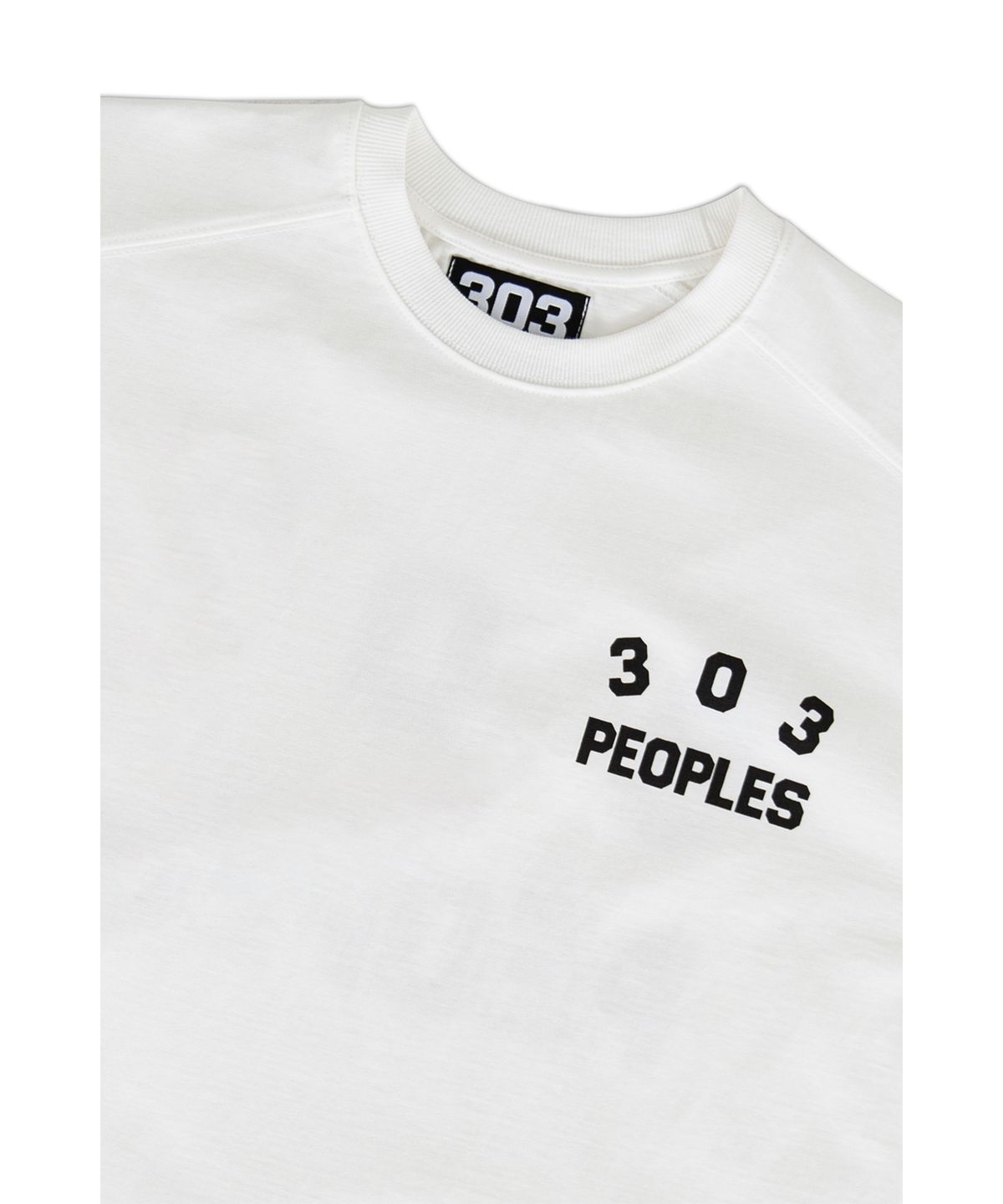 303피플즈(303PEOPLES) STS22010 에센셜 로고 티셔츠 화이트