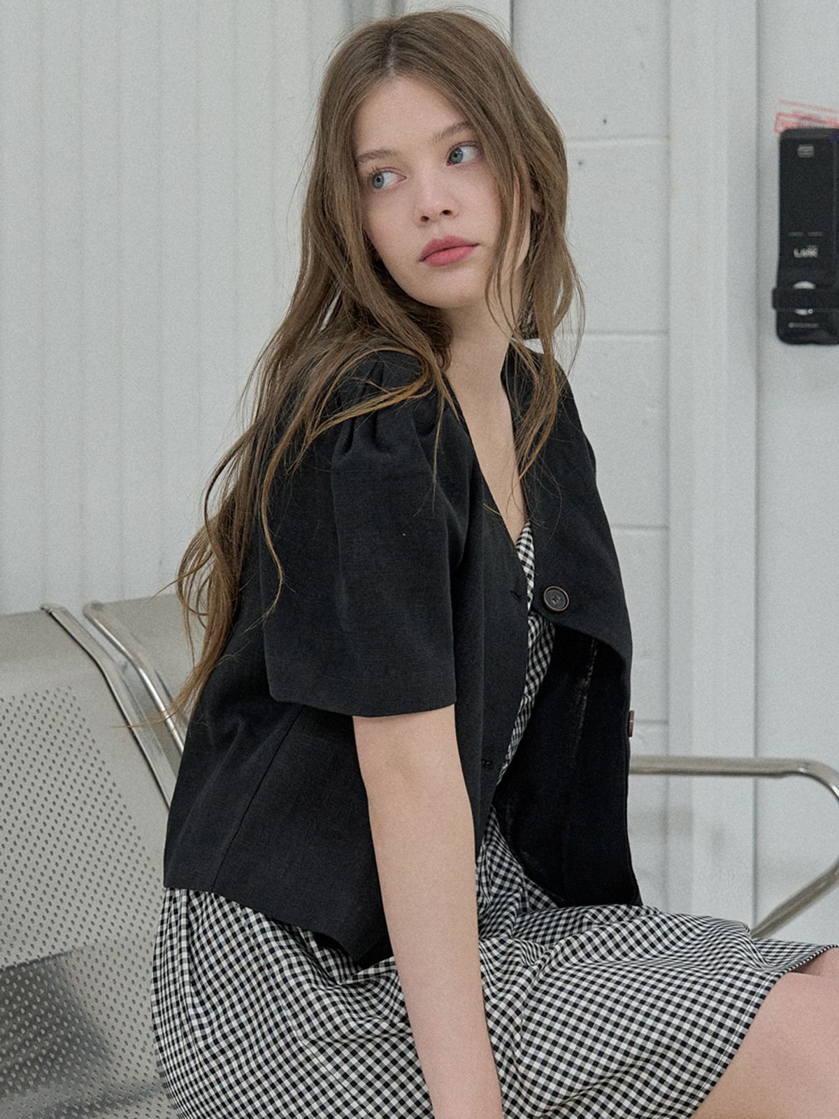 아방(AVANT-G) Two-Way Puff Blouse Jacket - Black