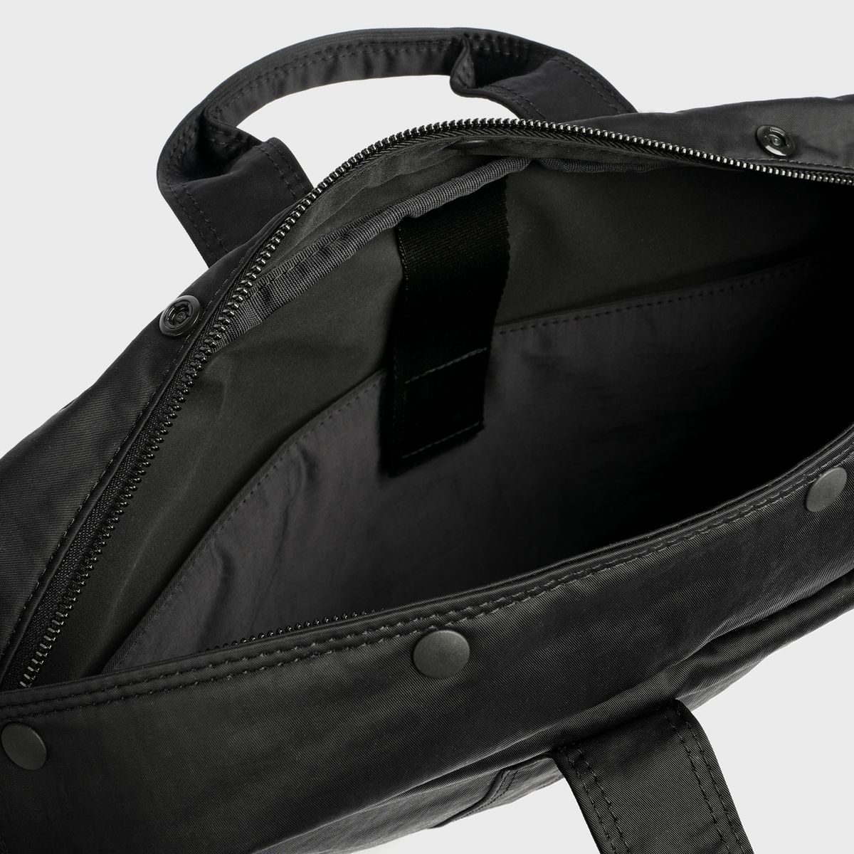 카네이테이(KANEITEI) MONDO BRIEFCASE (BLACK) / RECYCLED