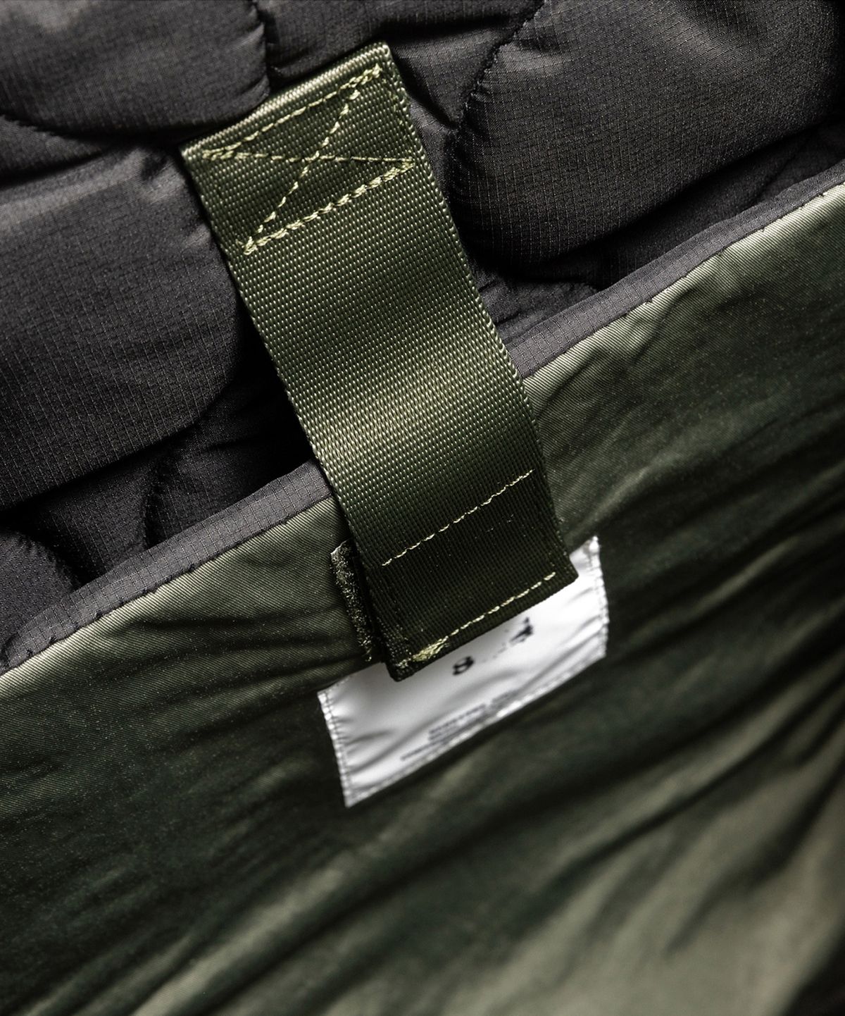 카네이테이(KANEITEI) ROME HELMET BAG L (OLIVE DRAB) / RECYCLED