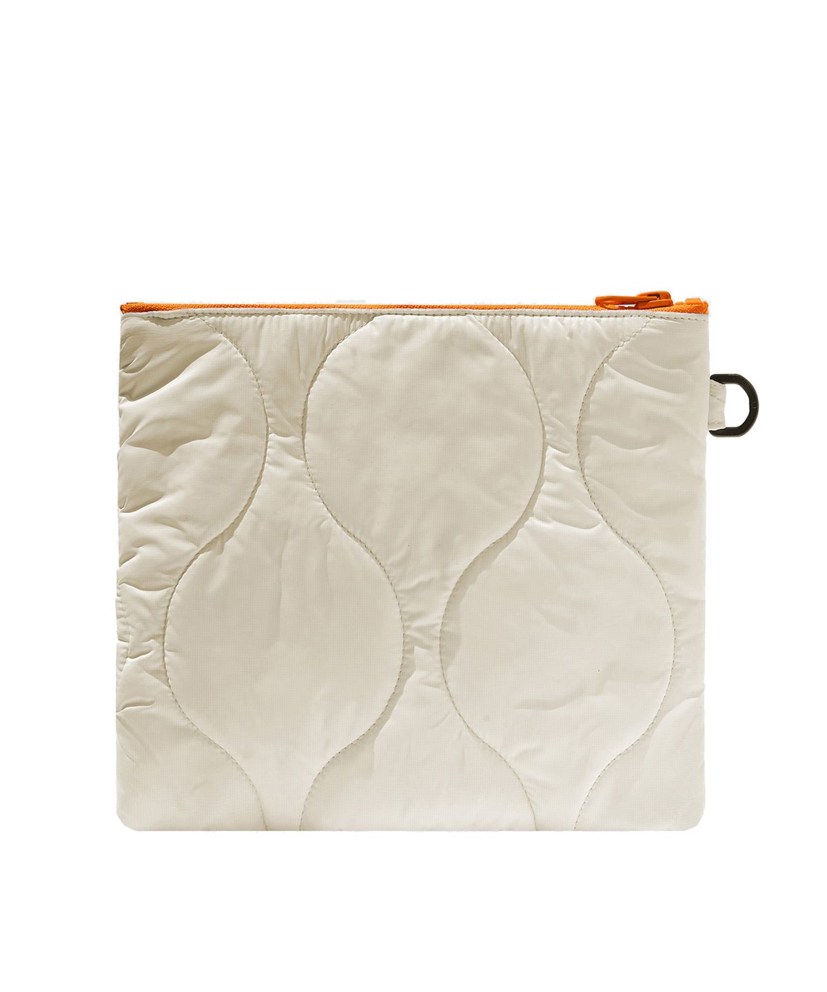 카네이테이(KANEITEI) POM QUILTED FLAT POUCH (IVORY) / RECYCLED