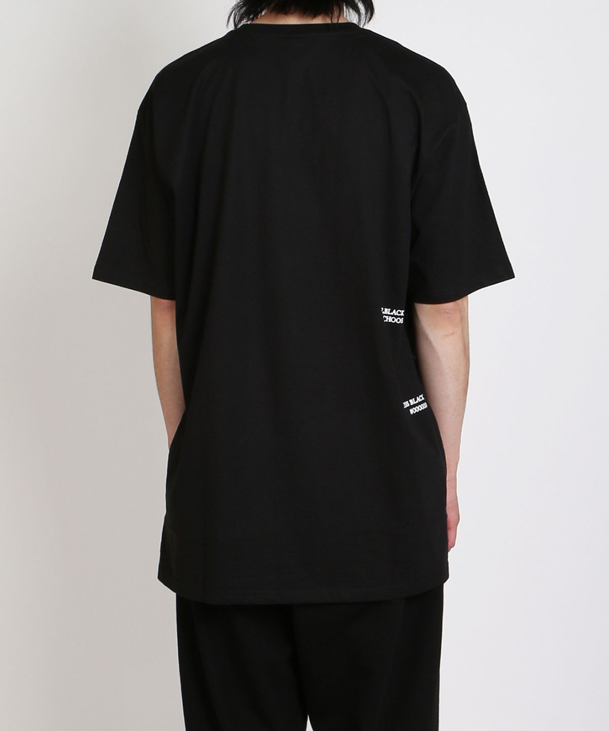 지블랙(ZBLACK) 100 오가닉 코튼 블랙홀 드로잉 프론트 그래픽 반팔티셔츠(black)