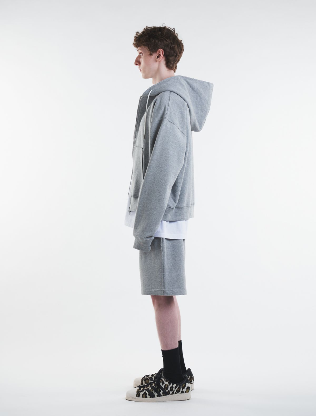 데호(DEHO) CUTTING SWEAT HALF PANTS [Gray]