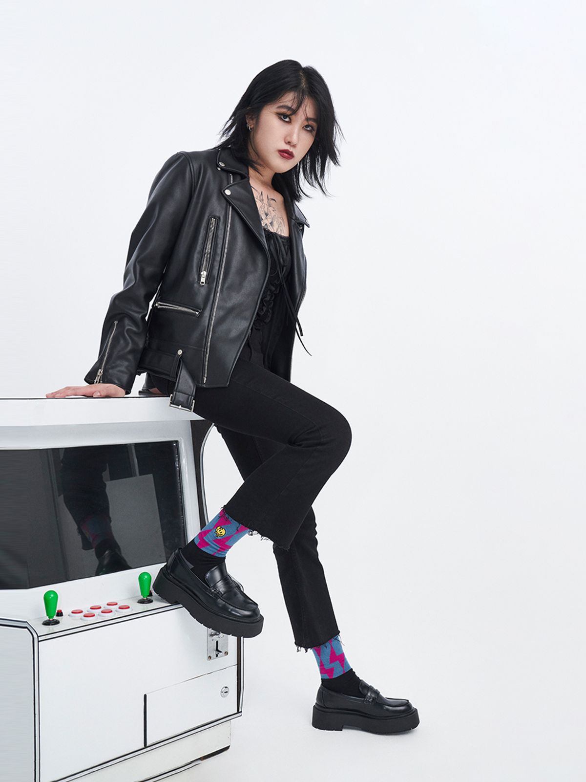 싹스오버왓에버(SOXOVERWHATEVER) Aesthetic Alternative Blue/Black [S/M]