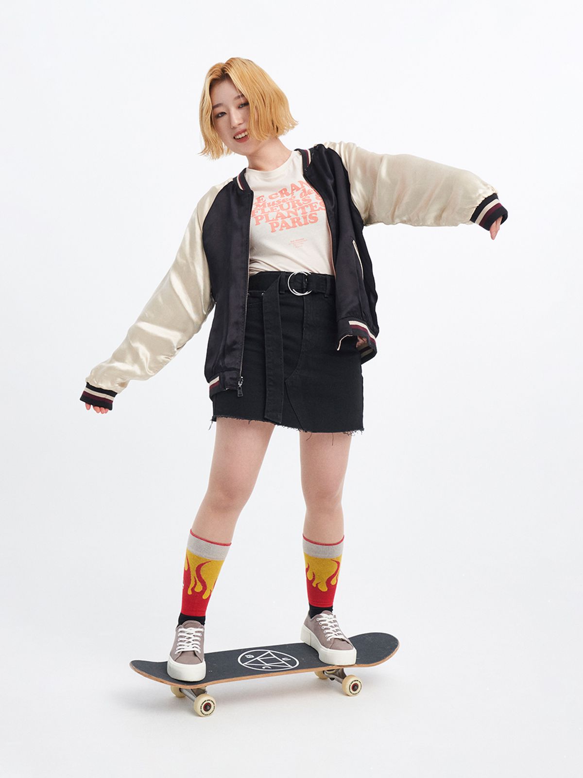 싹스오버왓에버(SOXOVERWHATEVER) Aesthetic Street Red/Black [S/M]