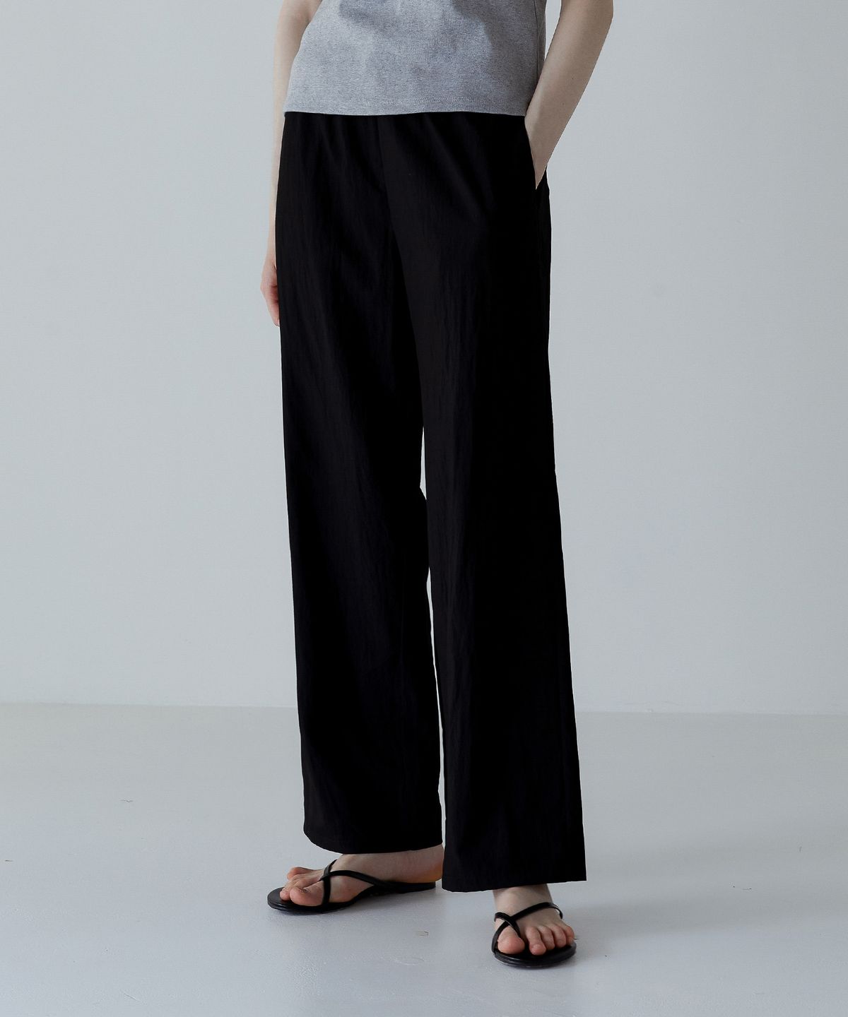 유라고(URAGO) Crease banding wide pants