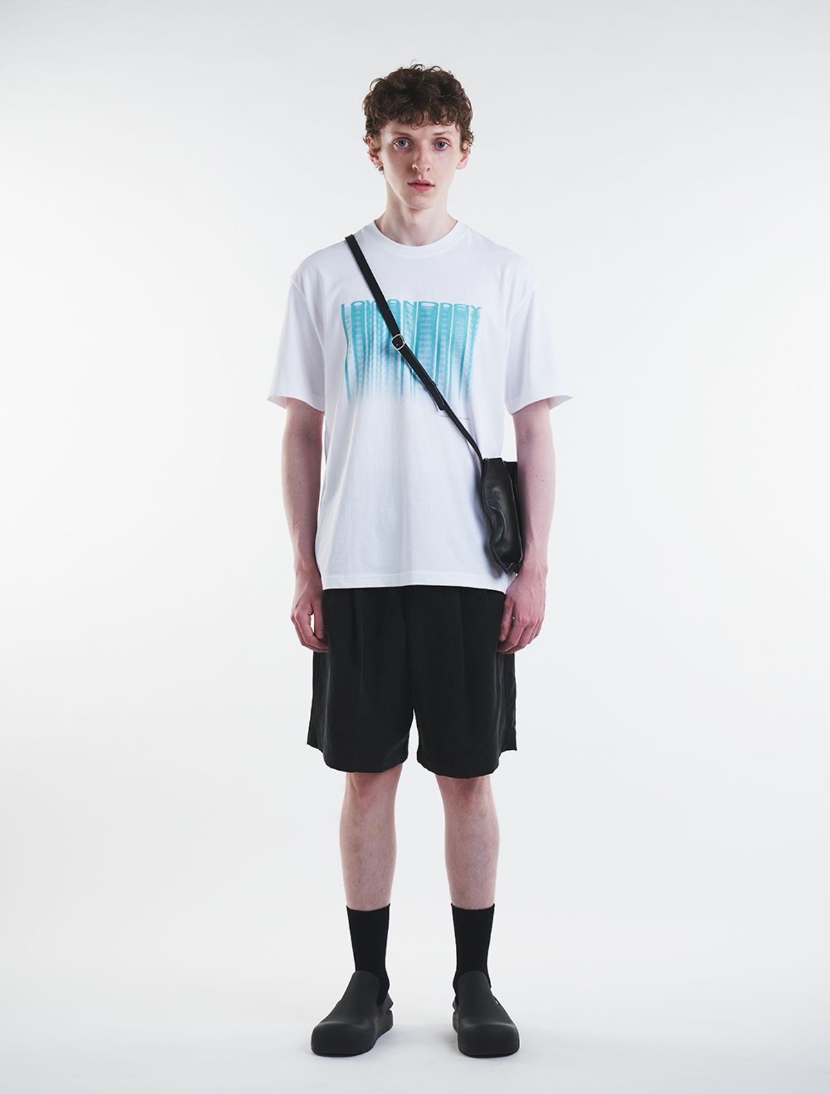 데호(DEHO) TWO TUCK STRING SHORTS [Black]