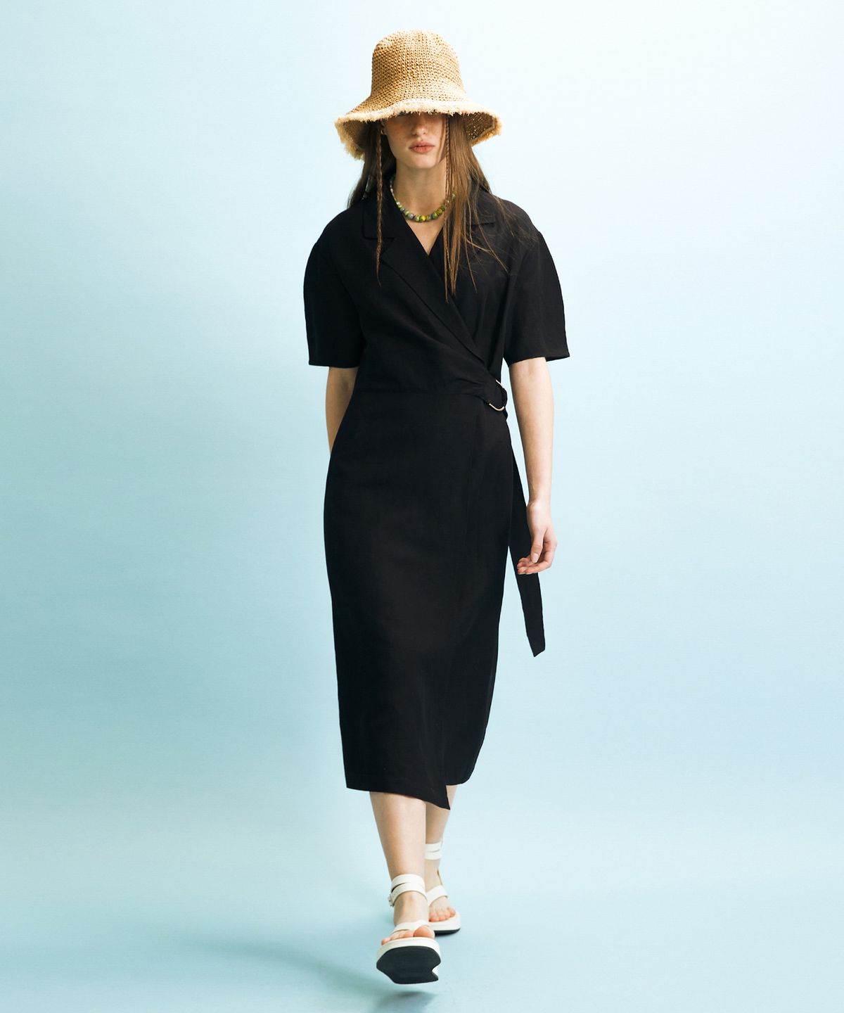 엔오르 스튜디오(ENOR STUDIO) SHIRRED WRAP DRESS - BLACK