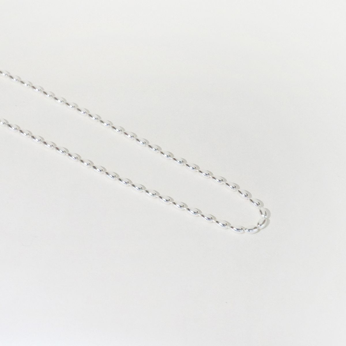 스틸 인스턴트(STILL INSTANT) Curve Motion - Necklace 06