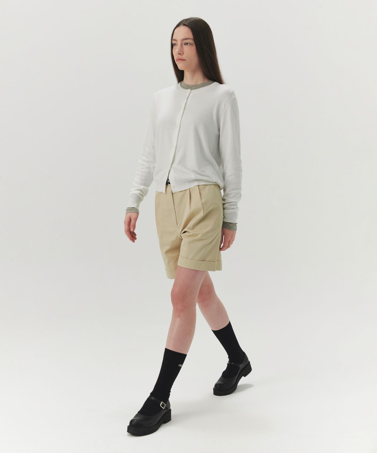 르바(LEVAR) Cotton Chino Short Pants - Beige