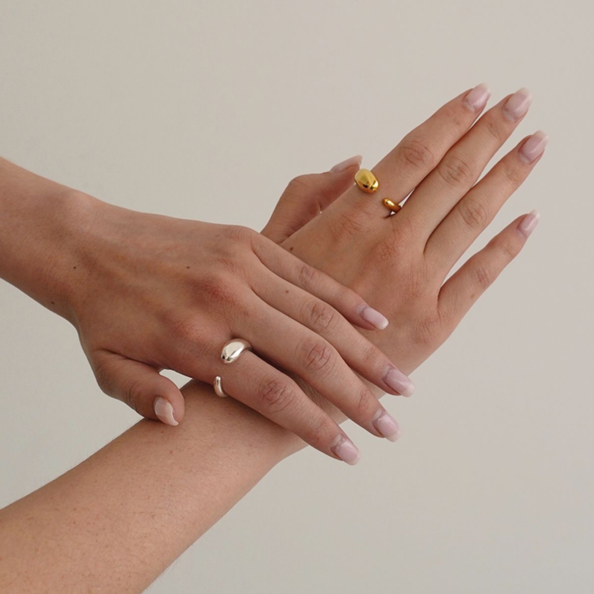 스틸 인스턴트(STILL INSTANT) Curve Motion - Ring 02