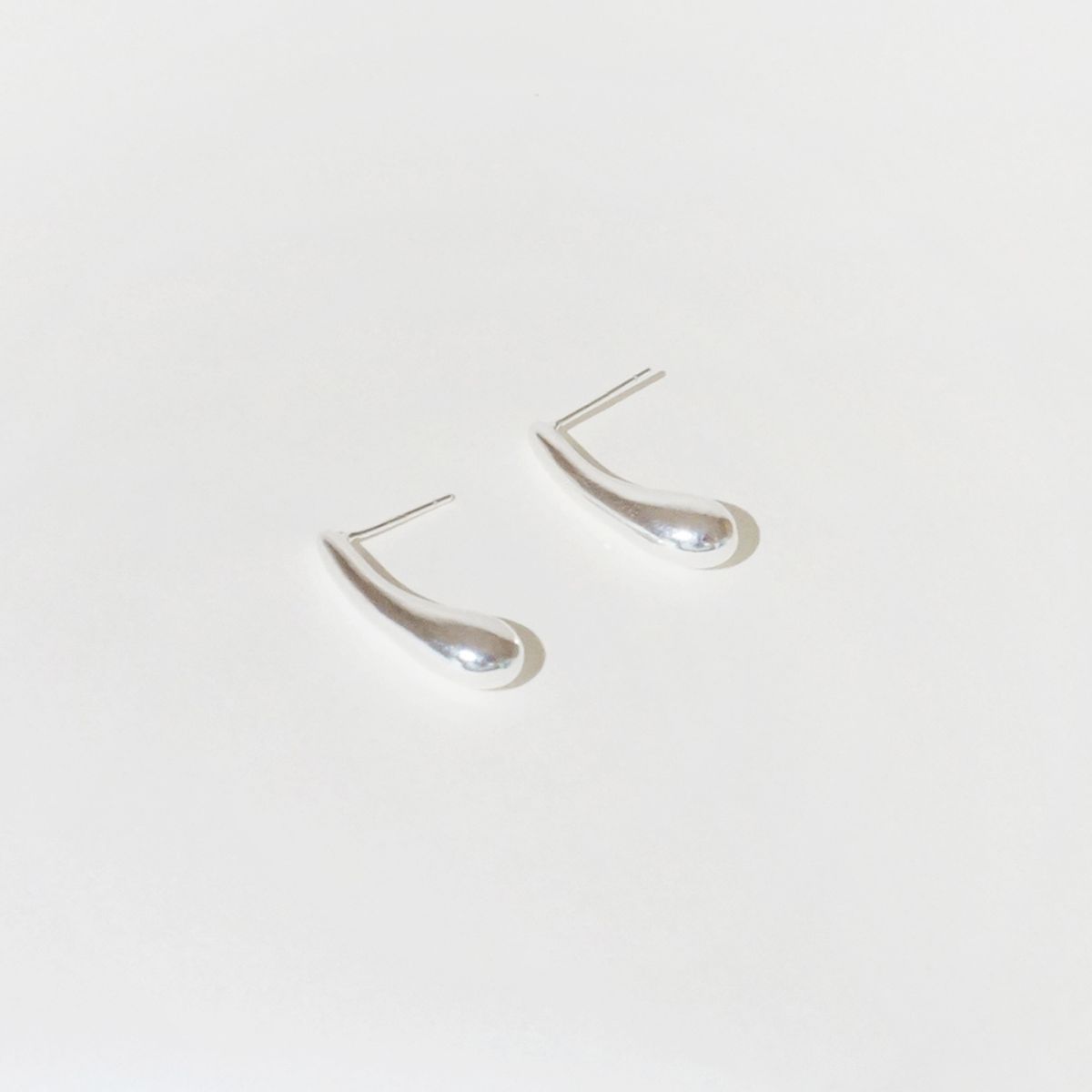 스틸 인스턴트(STILL INSTANT) Curve Motion - Earring 03