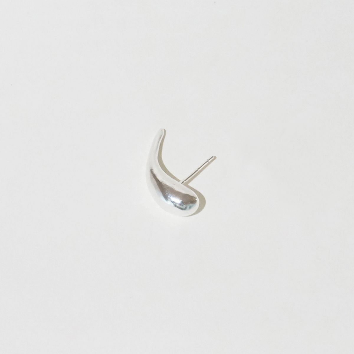 스틸 인스턴트(STILL INSTANT) Curve Motion - Earring 02